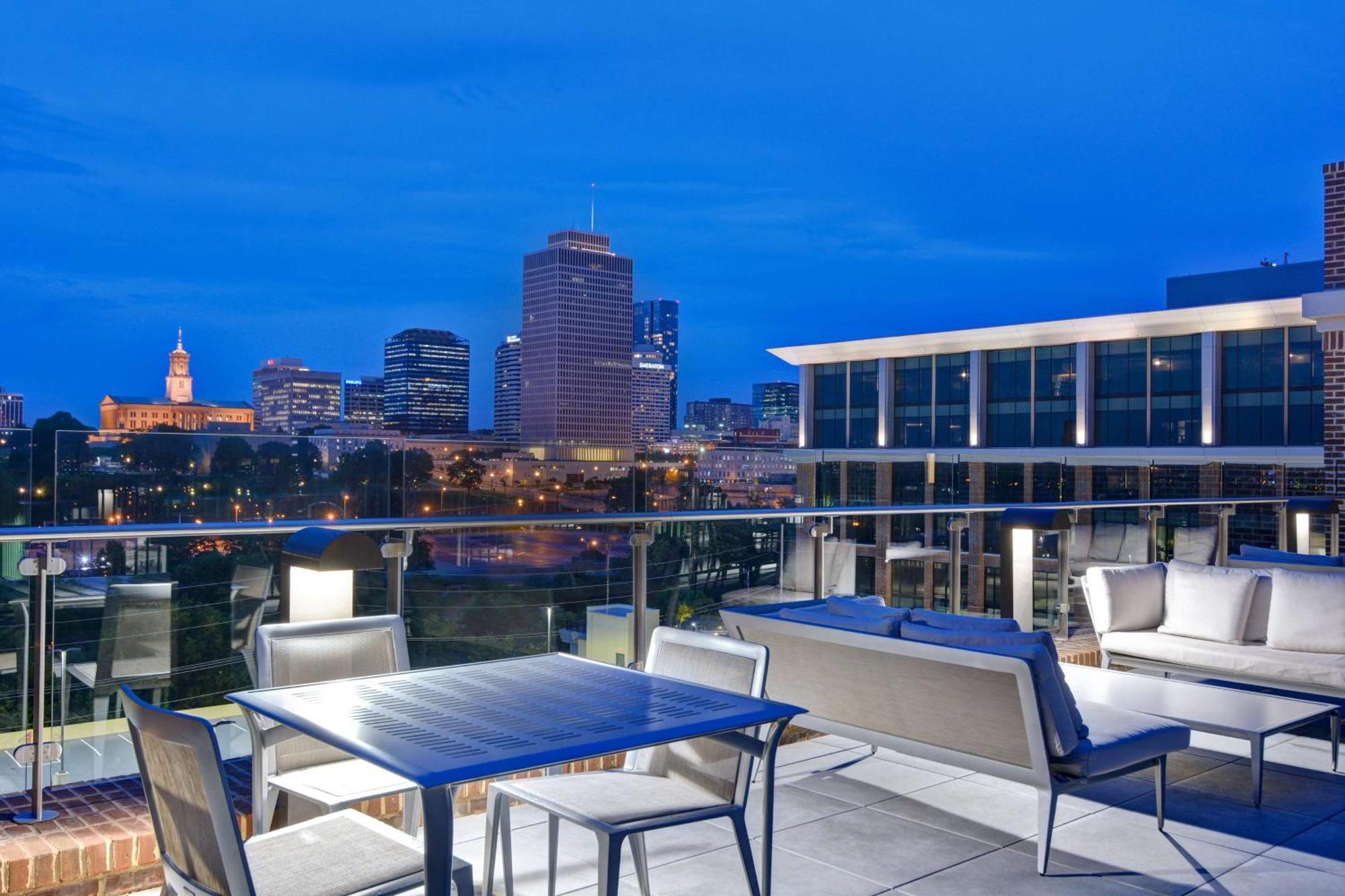 Hampton Inn & Suites Nashville Downtown Capitol View, Tn Exterior photo